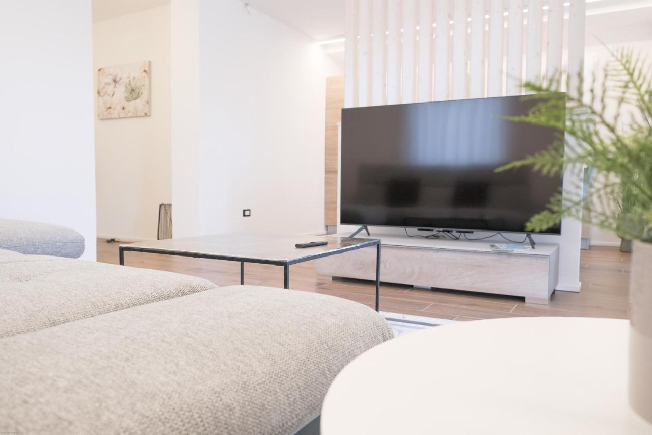 Nuovo Residence Al Lago - Levico ليفيكو ترمي المظهر الخارجي الصورة