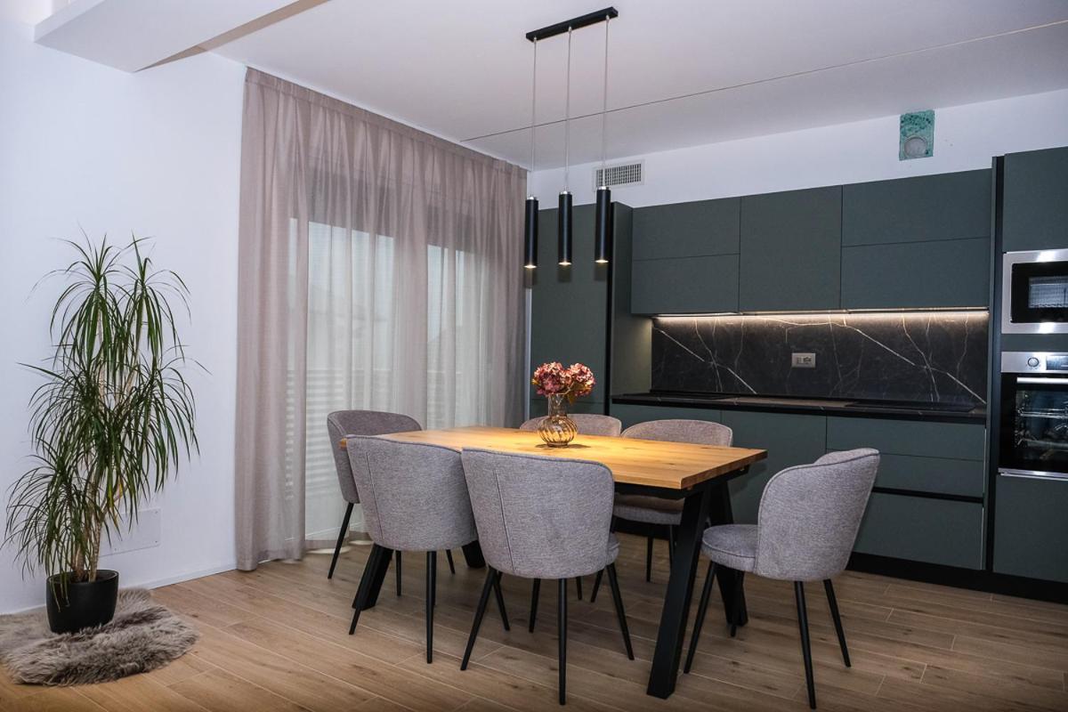 Nuovo Residence Al Lago - Levico ليفيكو ترمي المظهر الخارجي الصورة
